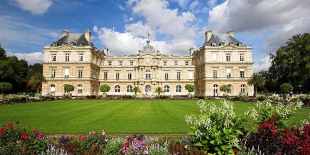 Small Luxurious Room In The Heart Of Saint Germain パリ エクステリア 写真